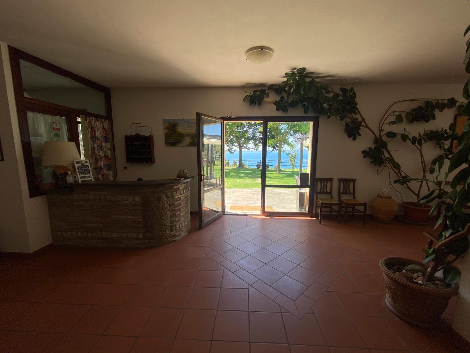 Agriturismo Belvedere Pensionat Bolsena Exteriör bild
